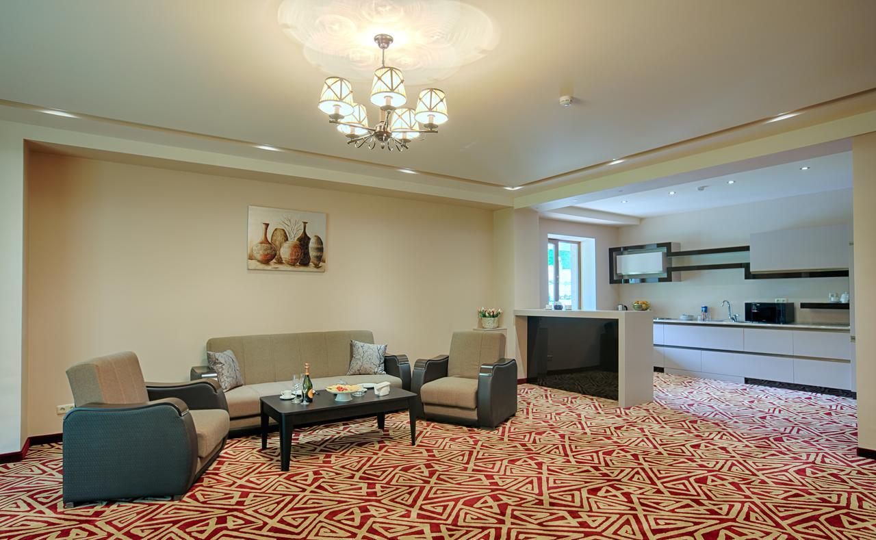 Aghveran Ararat Resort Hotel Arzakan Екстер'єр фото